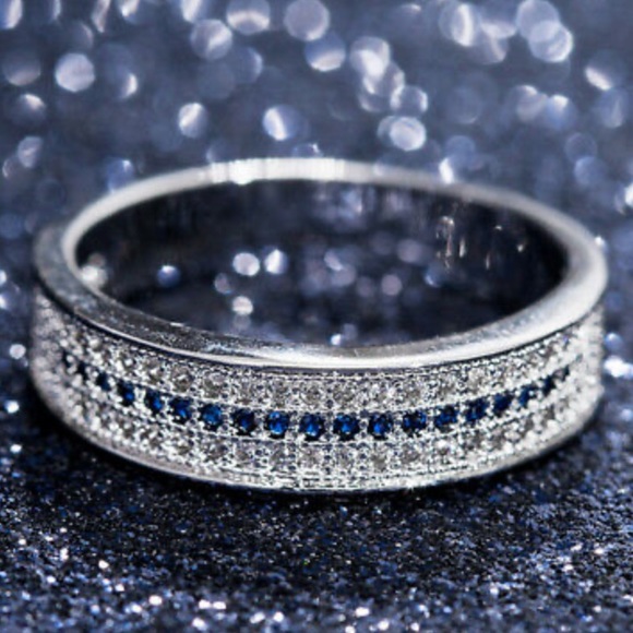 New 925 Sterling silver Diamond Band Ring - Picture 5 of 9